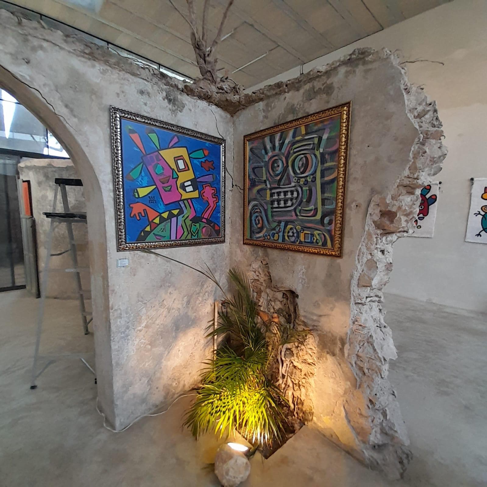 Exposición “Souvenir de adolescencia”